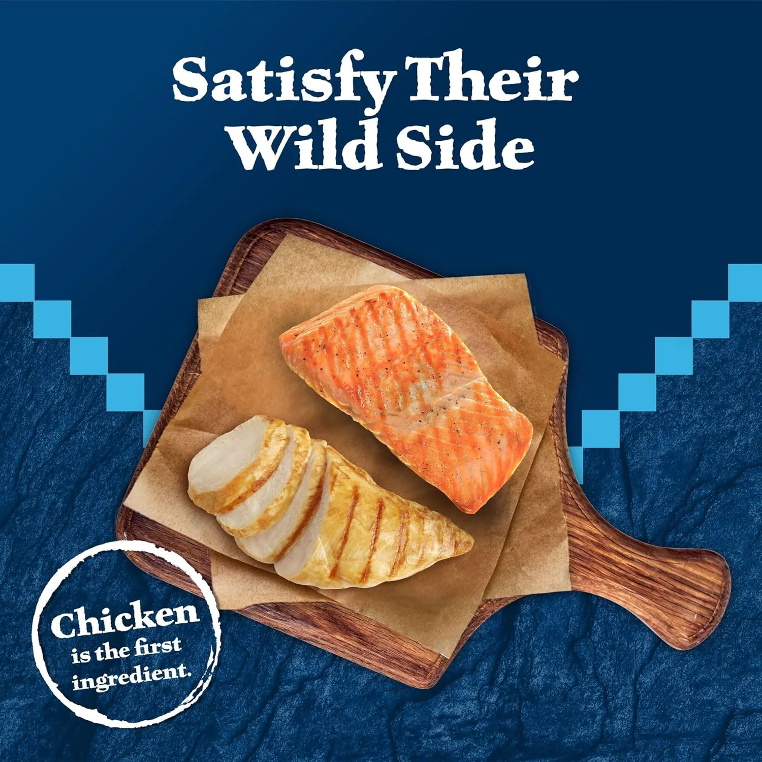 Blue Buffalo Wilderness Grain Free Soft-Moist Cat Treats, Chicken & Salmon - Image 4