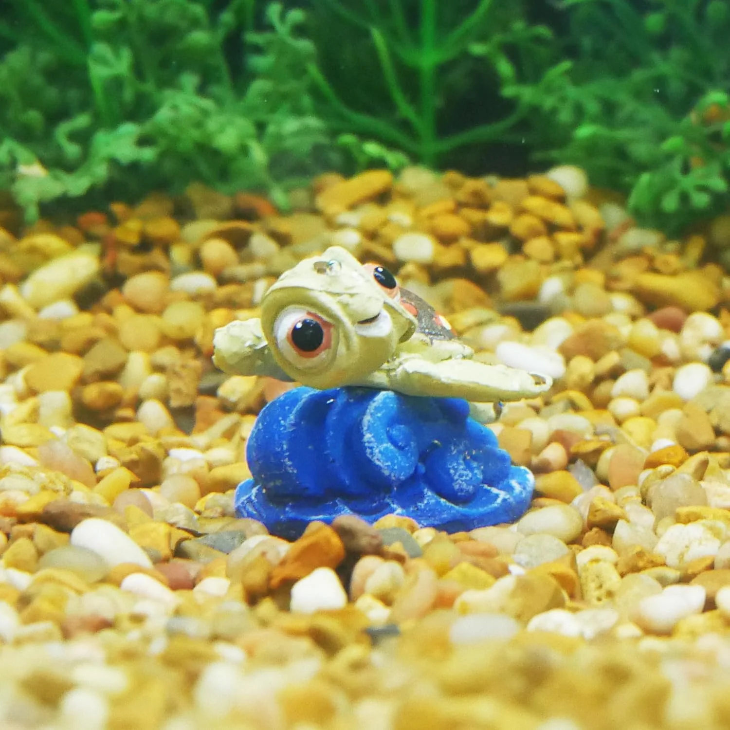 Disney Penn-Plax Squirt Mini Aquarium Ornament for Finding Nemo - Fun Decoration for Your Smaller Tank with This Friendly Turtle Riding a Wave - Image 5