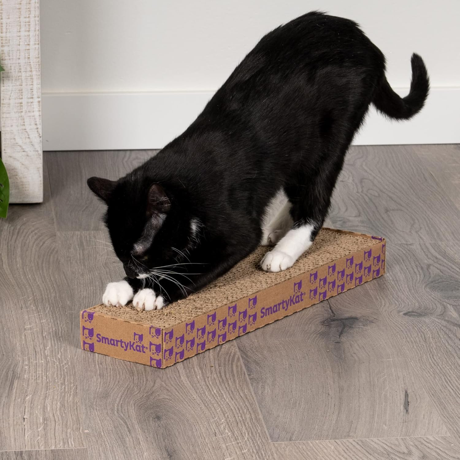 SmartyKat Super Scratcher Corrugated Cat Scratcher, Catnip Infusion Technology - Brown, Single Wide - Image 3