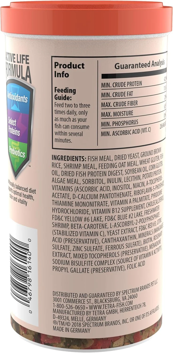 Tetra Goldfish Flakes, Nutritionally Balanced Diet For Aquarium Fish, Vitamin C Enriched Flakes - Image 2