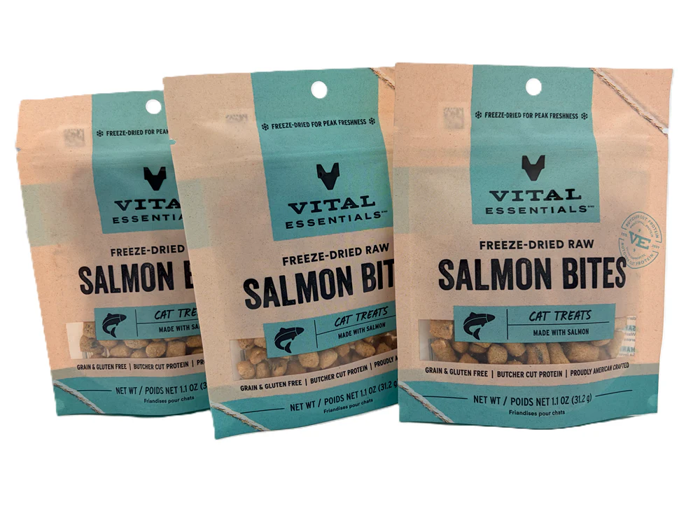 Vital Essentials Freeze Dried Raw Salmon Treats, for Cats, 1.1 oz, Multi-Pack - Image 2