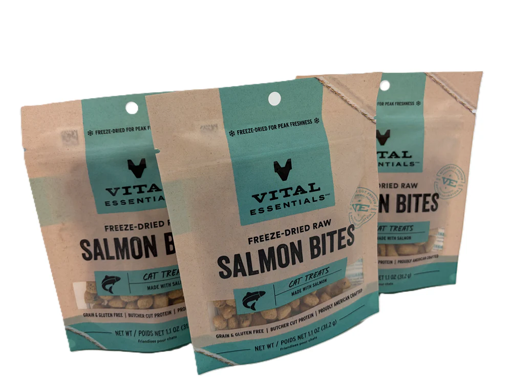 Vital Essentials Freeze Dried Raw Salmon Treats, for Cats, 1.1 oz, Multi-Pack - Image 3